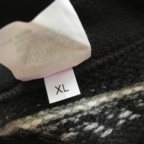 Norwool Norway Quarter-Zip Wool Sweater - Picture 5 of 10